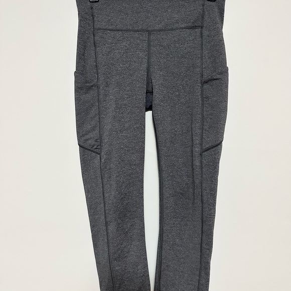 Lululemon Speed Up Crop 21” Size 6 - Picture 5 of 10